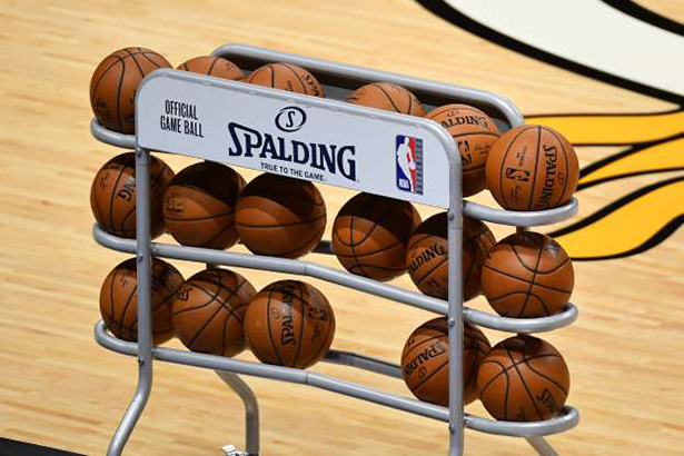 L’NBA ha posticipato l’inizio di 20 partite per accogliere il nuovo protocollo di test