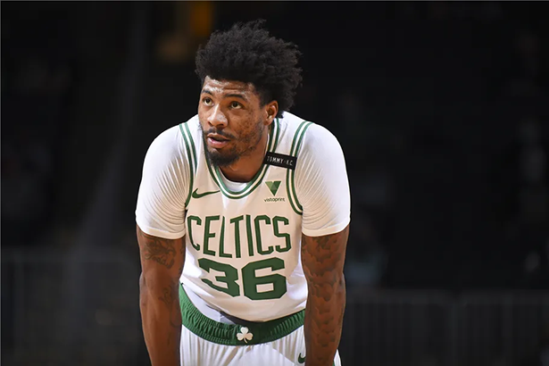 Marcus Smart (Marcus Smart) ha sospeso una partita perché “minaccia la lingua degli ufficiali di gioco”