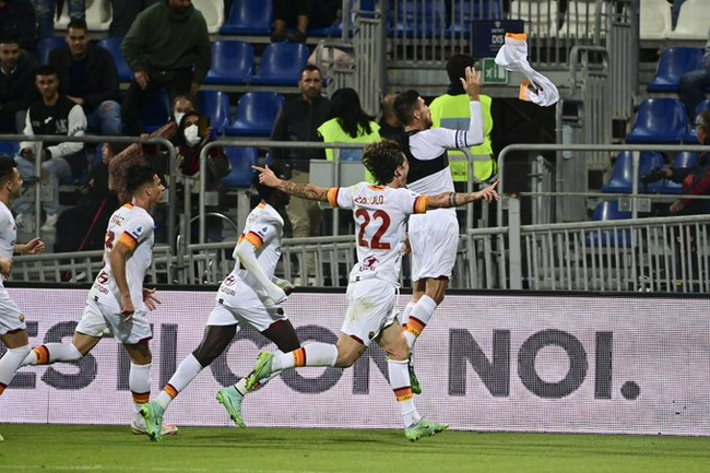 Roma rovesciata 2-1 ancora quarta