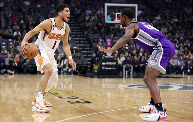 I Suns hanno battuto di poco i Kings per 5 vittorie consecutive